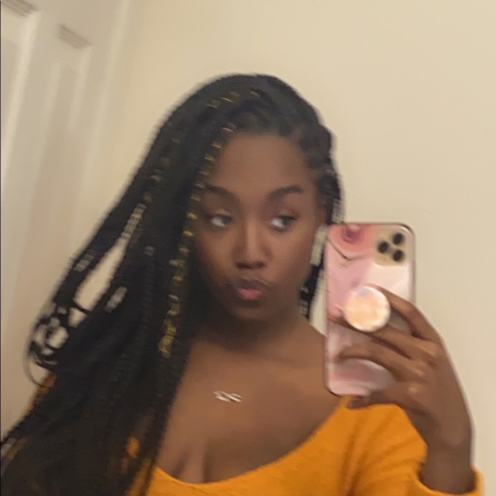 Meet your Posher, Tamia